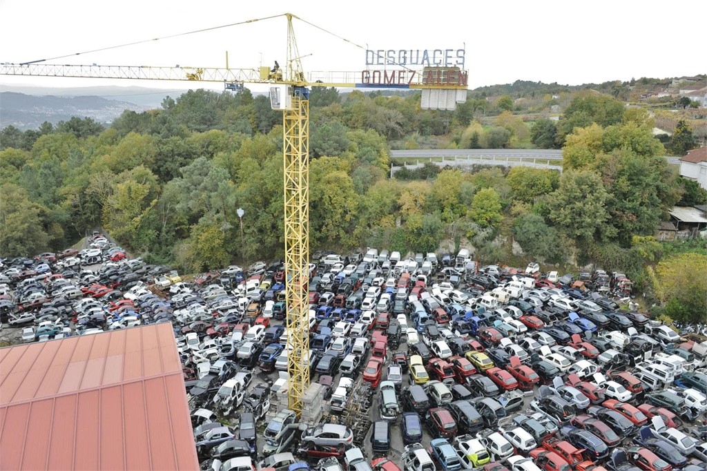 Entregue su coche en Desguaces Gómez Alén