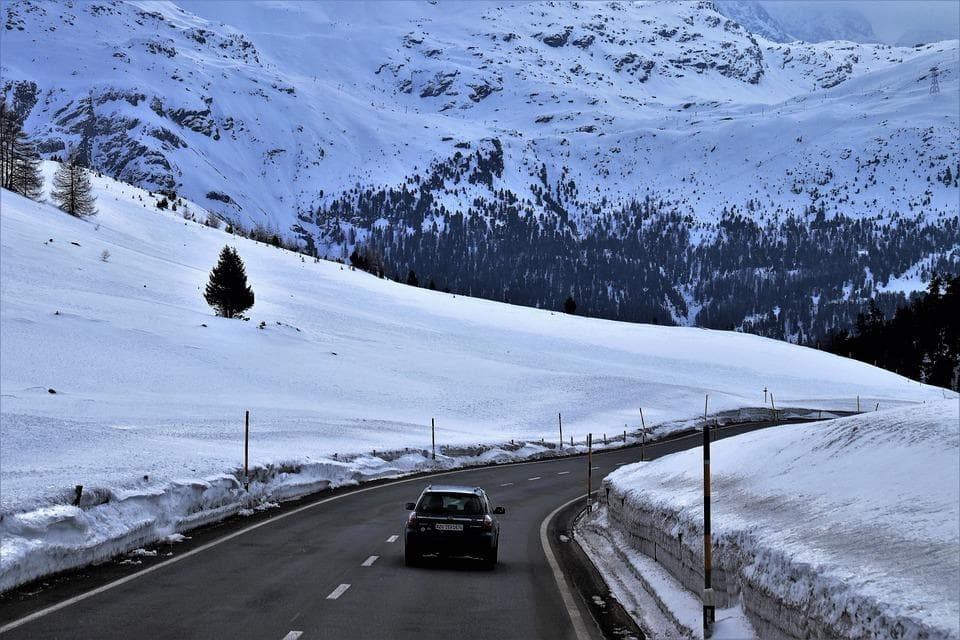 ¿Qué piezas se debe revisar en el coche esta Navidad?